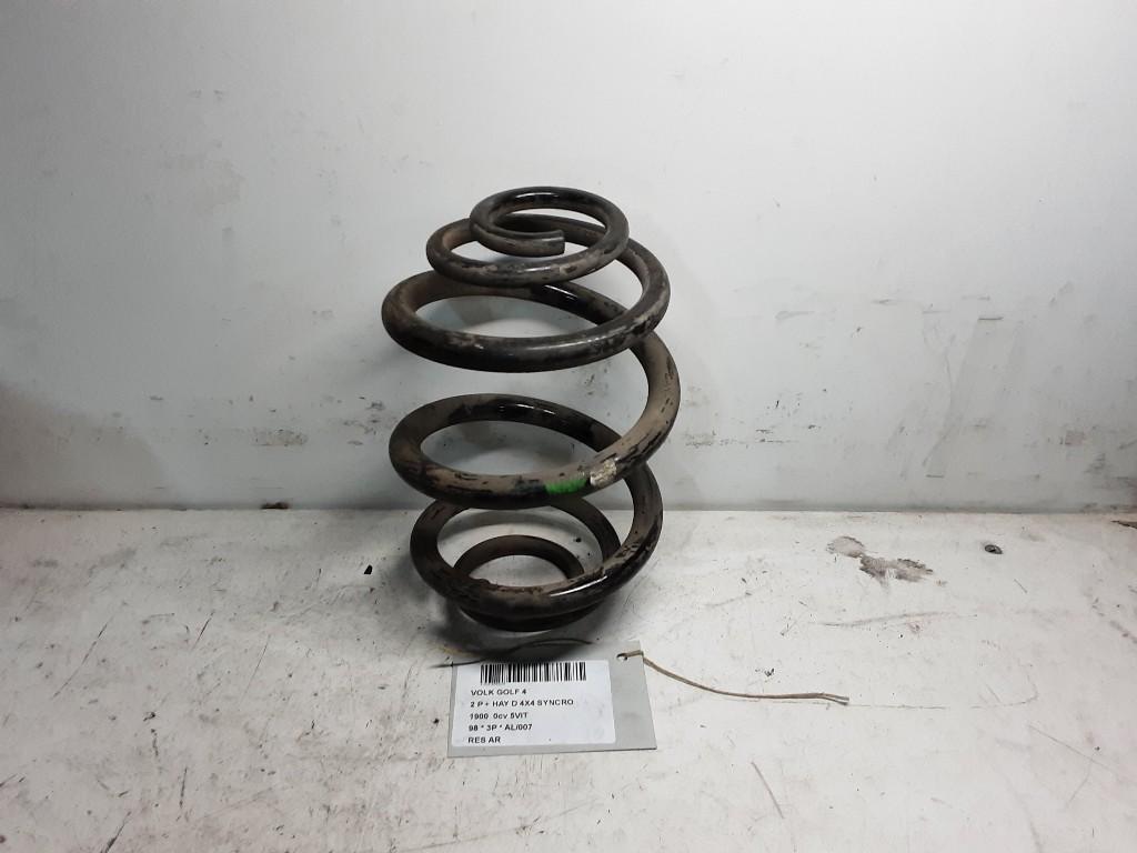 SCHROEFVEER ACHTER Volkswagen Golf IV (1J1), Gebruikt, Volkswagen, Mevr. I. Hauben, Rue de l'Espoir 34 34
4030  GRIVEGNÉE, BE