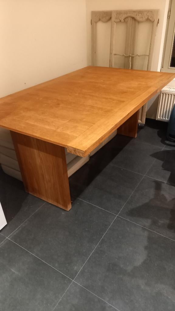 Belle table en teck, Enlèvement, Teck