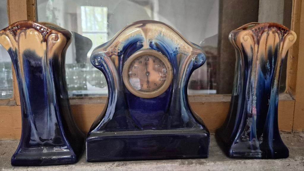 Ensemble de cheminee: horloge + vases style Art Déco, Enlèvement ou Envoi
