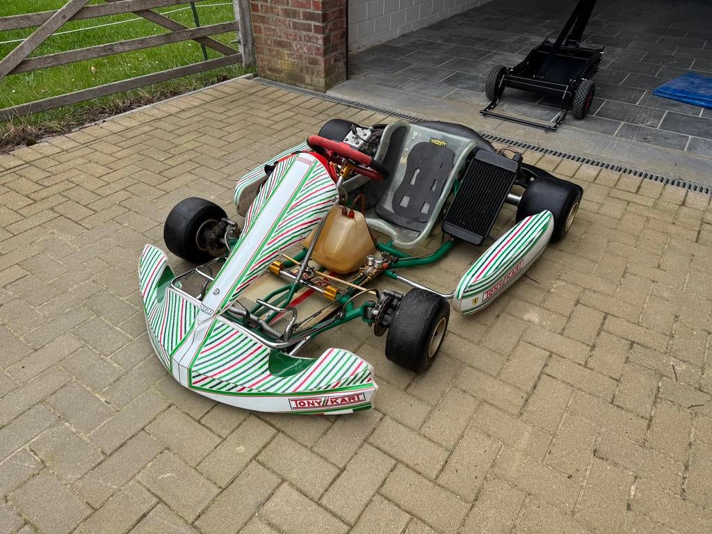 Tony Kart Vortex rok 125cc 29PK (+-5uur op teller), Sports & Fitness, Enlèvement, Utilisé, Kart