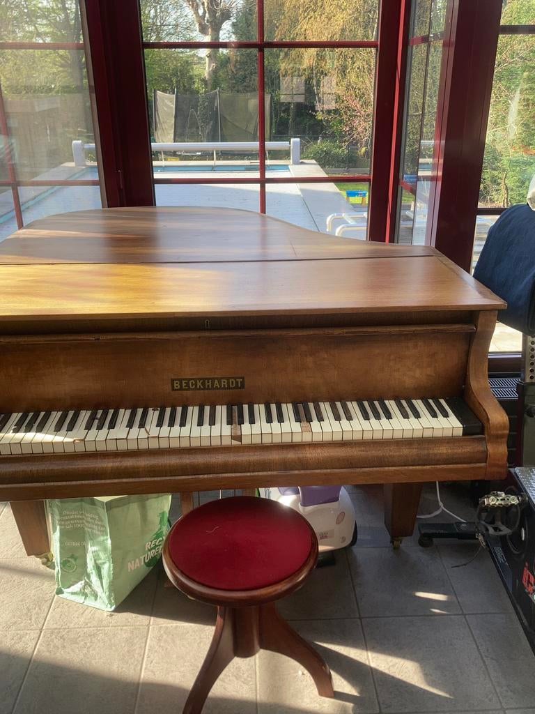 Vleugelpiano Beckhardt, Muziek en Instrumenten, Ophalen, Gebruikt, Bruin, Piano