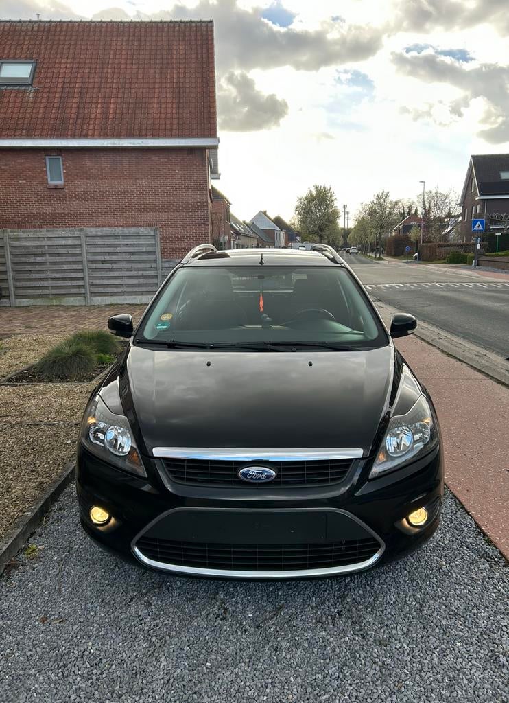 Ford Focus 1.6 Tdci 2010 Break / Stationwagen, Auto's, Ford, Stof, 1600 cc, Zwart, Particulier