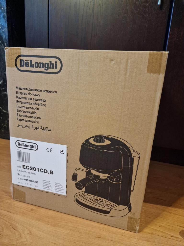 Nieuw De’Longhi coffee (Cappuccino)machine., Elektronische apparatuur, Koffiezetapparaten, Ophalen, Espresso apparaat, Gemalen koffie