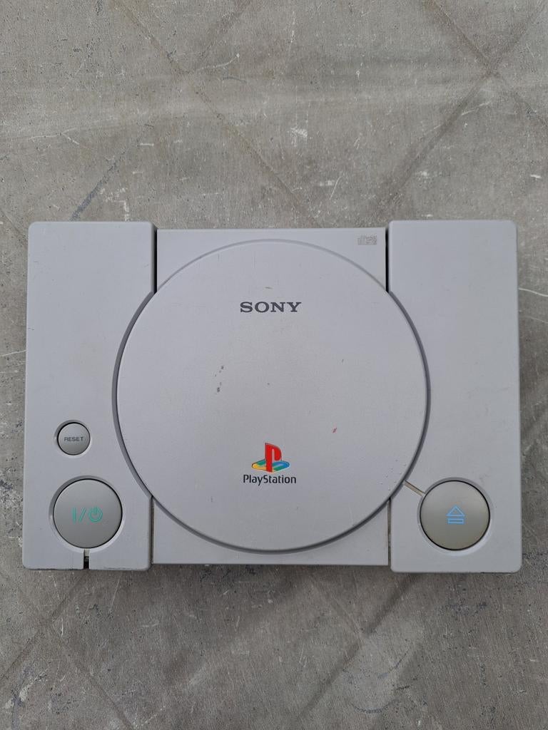 PlayStation 1. Alleen voor de console. SCPH-9002, Games en Spelcomputers, Ophalen of Verzenden, Zo goed als nieuw