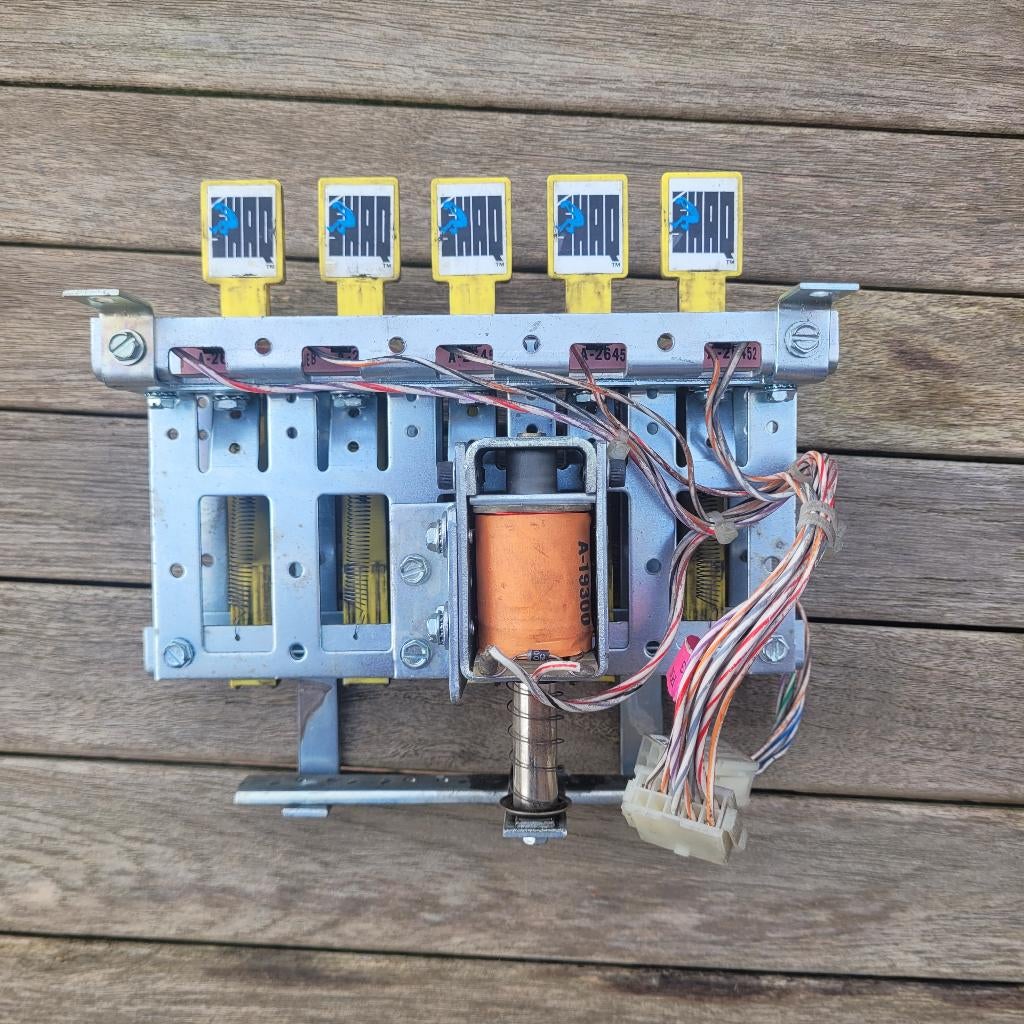 Gottlieb Shaq Attaq mécanisme de cible, Collections, Machines | Flipper (jeu), Pièces ou Jeu en panne, Enlèvement ou Envoi, Gottlieb