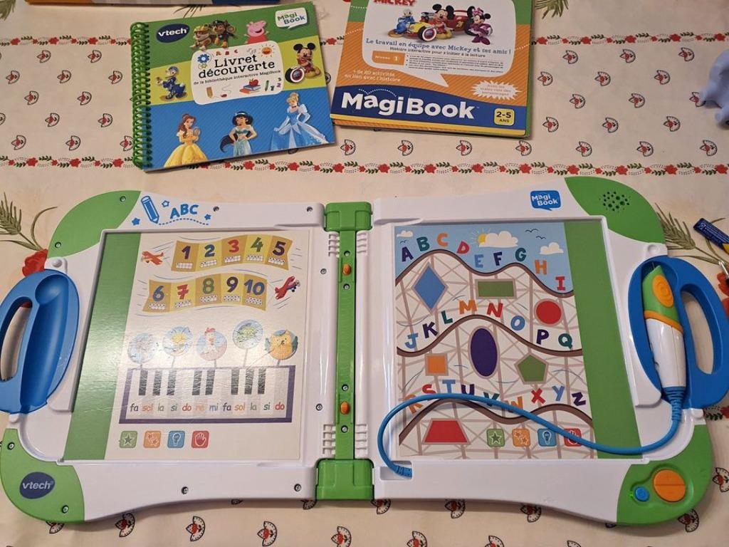 Magi book - V-Tech, Enfants & Bébés, Enlèvement, Utilisé, 2 à 4 ans