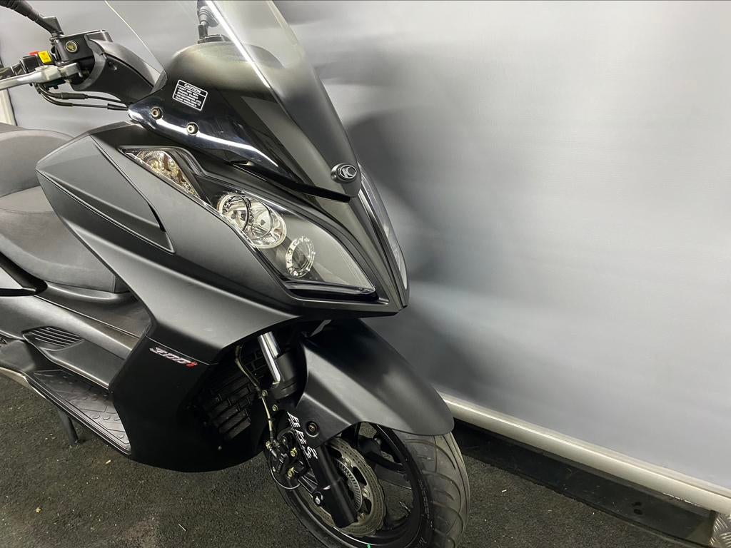 KYMCO DINK STREET 300i PARFAIT ÉTAT *** Garantie ***, Entreprise
