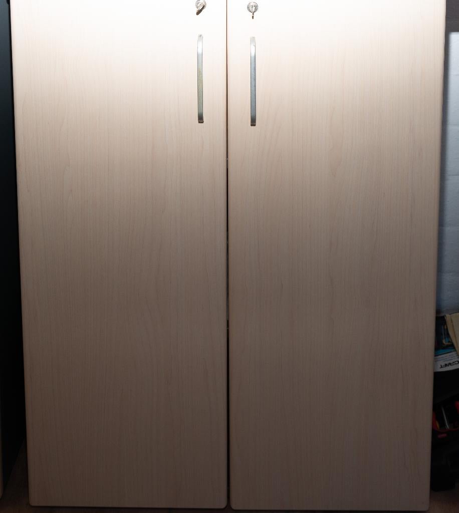 bureau, Enlèvement, Comme neuf