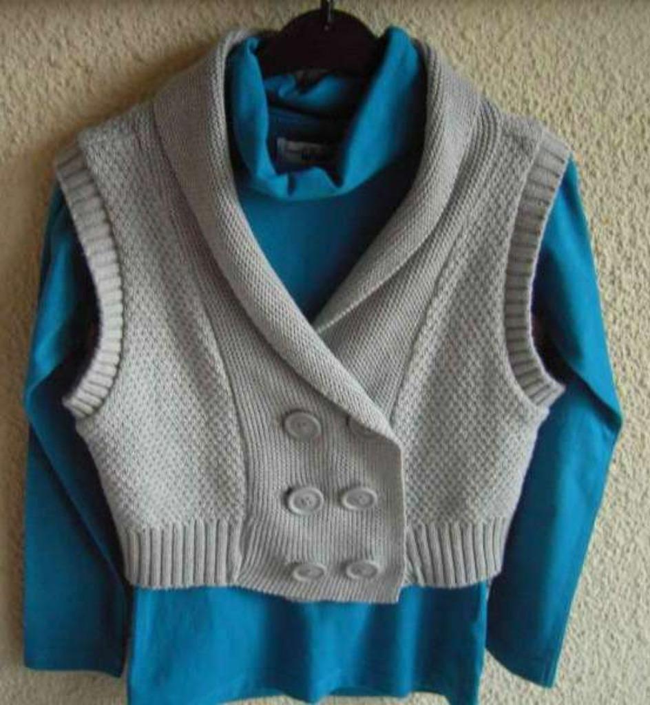 Col roulé bleu + gilet gris - Smart & Pretty - taille 128, Enfants & Bébés, Enlèvement ou Envoi, Ensemble, Comme neuf, Smart & Pretty