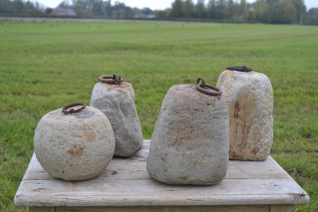 antieke gekapte zetstenen in gres d'arras, Tuin en Terras, Tuinbeelden, Ophalen, Gebruikt, Steen