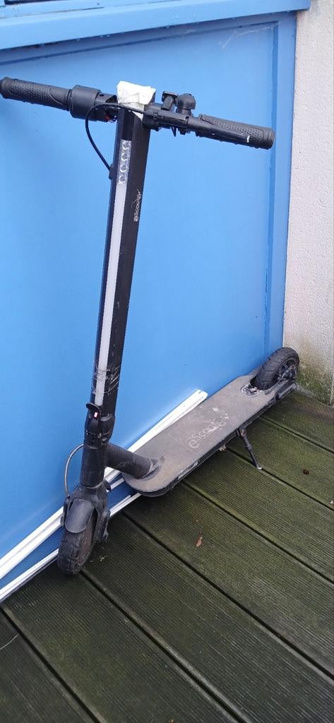 Trotinette electrique pour pièces au bien à réparer, Enlèvement ou Envoi