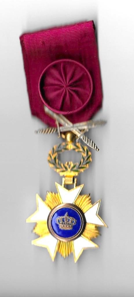 Medaille Ridder in de kroonorde, Verzamelen, Militaria | Algemeen, Verzenden, Landmacht, Lintje, Medaille of Wings