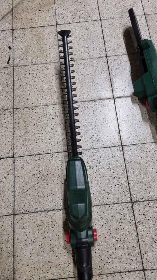 taille haies et élagueur sur perche, Enlèvement, Neuf, Électrique, Bosch