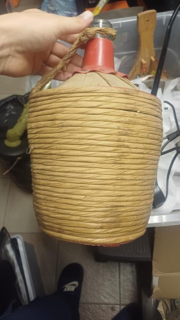 Dame Jeanne, Ophalen of Verzenden, Zo goed als nieuw