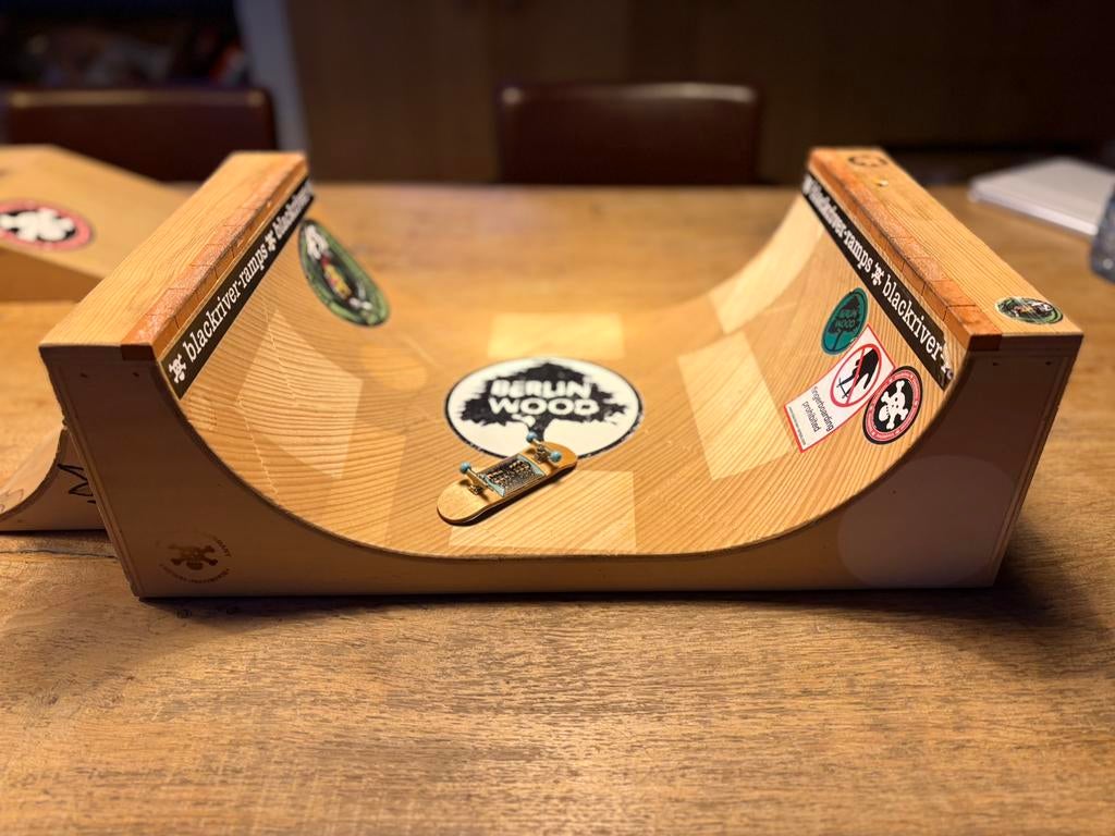 Blackriver fingerboard halfpipe, 80’s tribute brick., Ophalen of Verzenden, Zo goed als nieuw