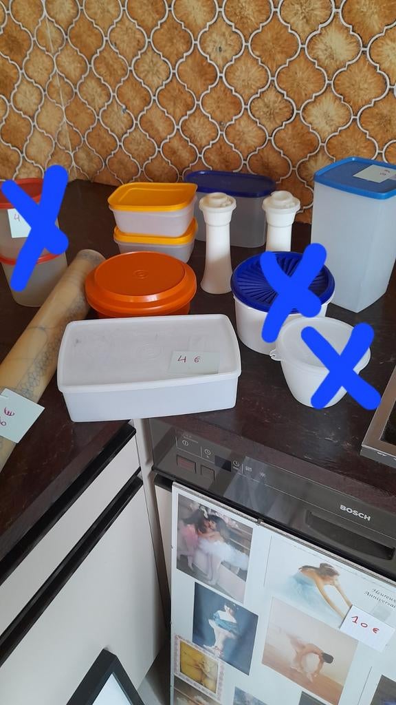 Articles tupperware différents, Enlèvement ou Envoi, Comme neuf, Bleu, Boîte
