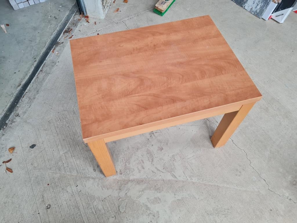 Robuust eiken tafeltjes (per 2 stuks), Ophalen, Gebruikt