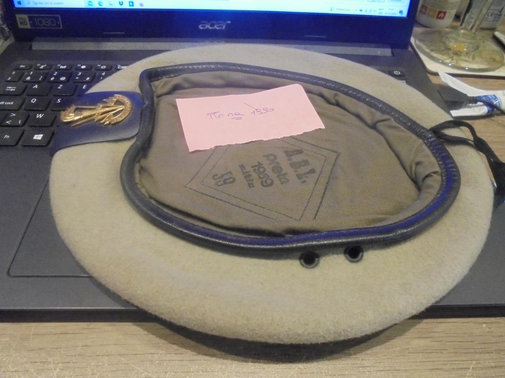 6 TTR, Collections, Enlèvement ou Envoi, Armée de terre, Casque ou Béret