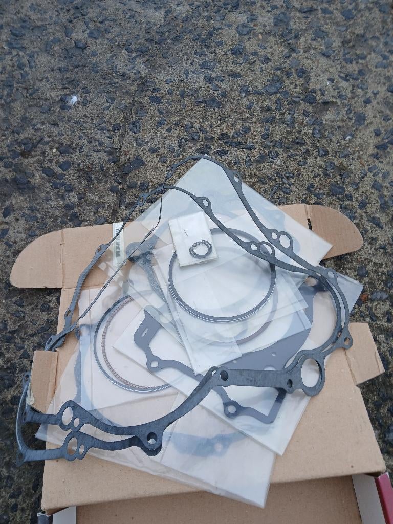 motor kit van YZF 450 2004 Yamaha dichtingen en sigmenten, Motos, Particulier, 1 cylindre, Moto de cross