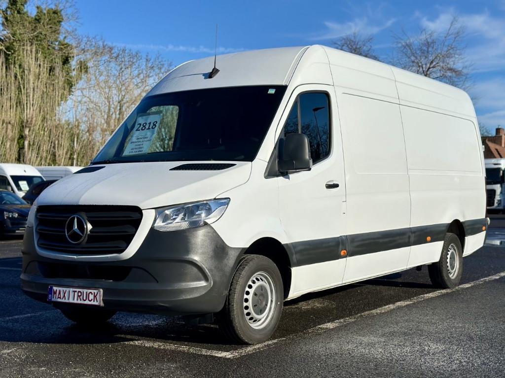 Mercedes Sprinter 317 L3H2-26.900€-Leasing 1.208€/M-REF 2818, Stof, Euro 6, Wit, Mercedes-Benz