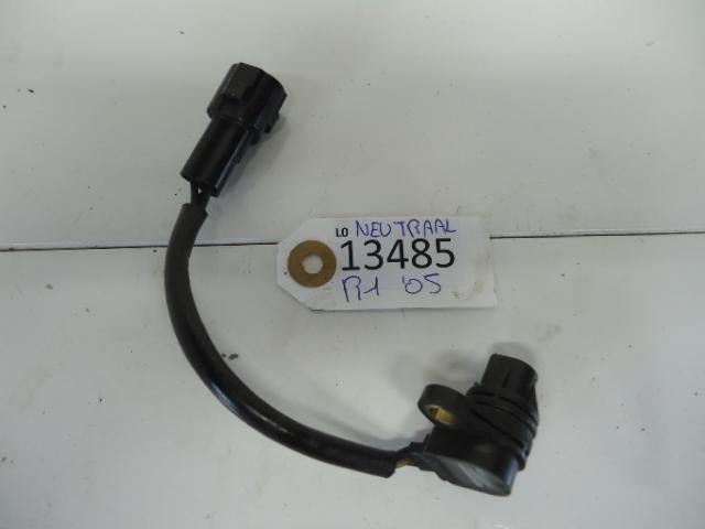 R1 2004 - 2006 Yamaha Elektrische component D1-14594, Motos, Pièces | Yamaha
