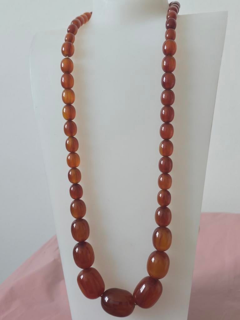 Très joli collier vintage en bakélite, Enlèvement ou Envoi