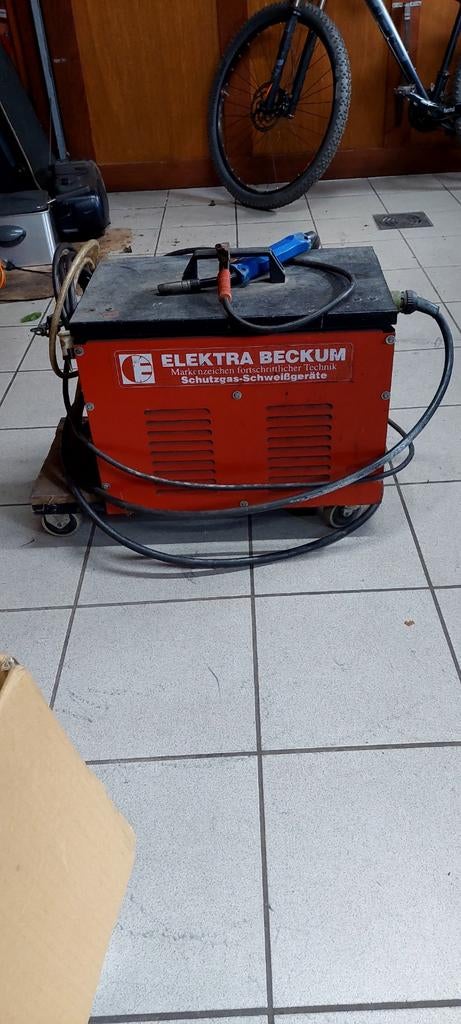Elektra Bekcum lasapparaat+ontspanner, Ophalen