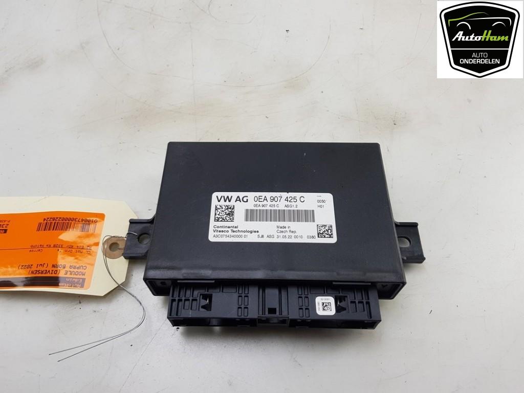 CALCULATEUR MOTEUR ECU (|0EA907425C|0EA906012BT|0EA906012CJ1, Utilisé, Seat