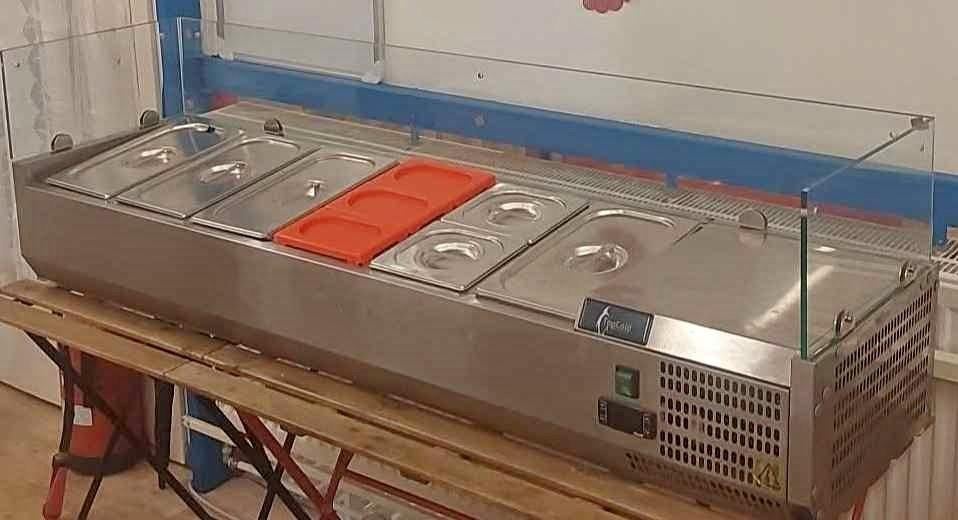 Grande saladette réfrigérée à poser, Enlèvement