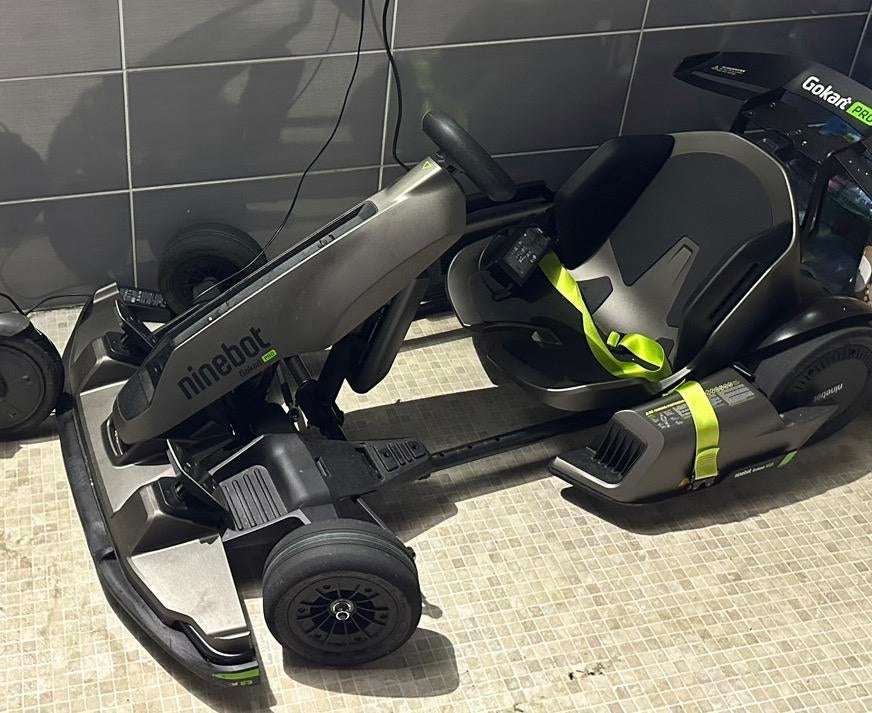 Ninebot Gokart Pro zeldzaam! 45kmh, Fietsen en Brommers, Ophalen, Zo goed als nieuw