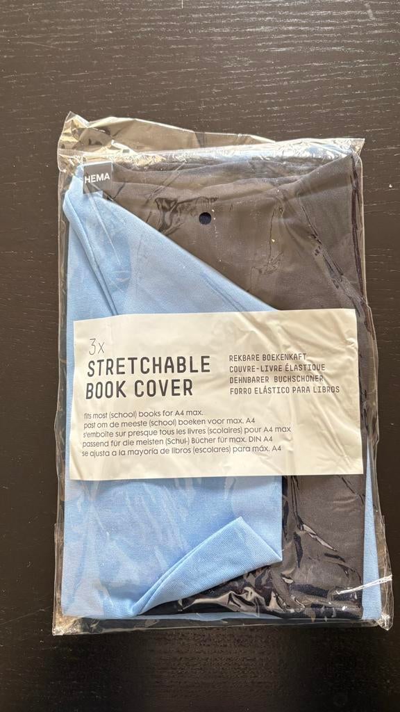 Stretchable bookcovers-  2st, Ophalen of Verzenden, Zo goed als nieuw