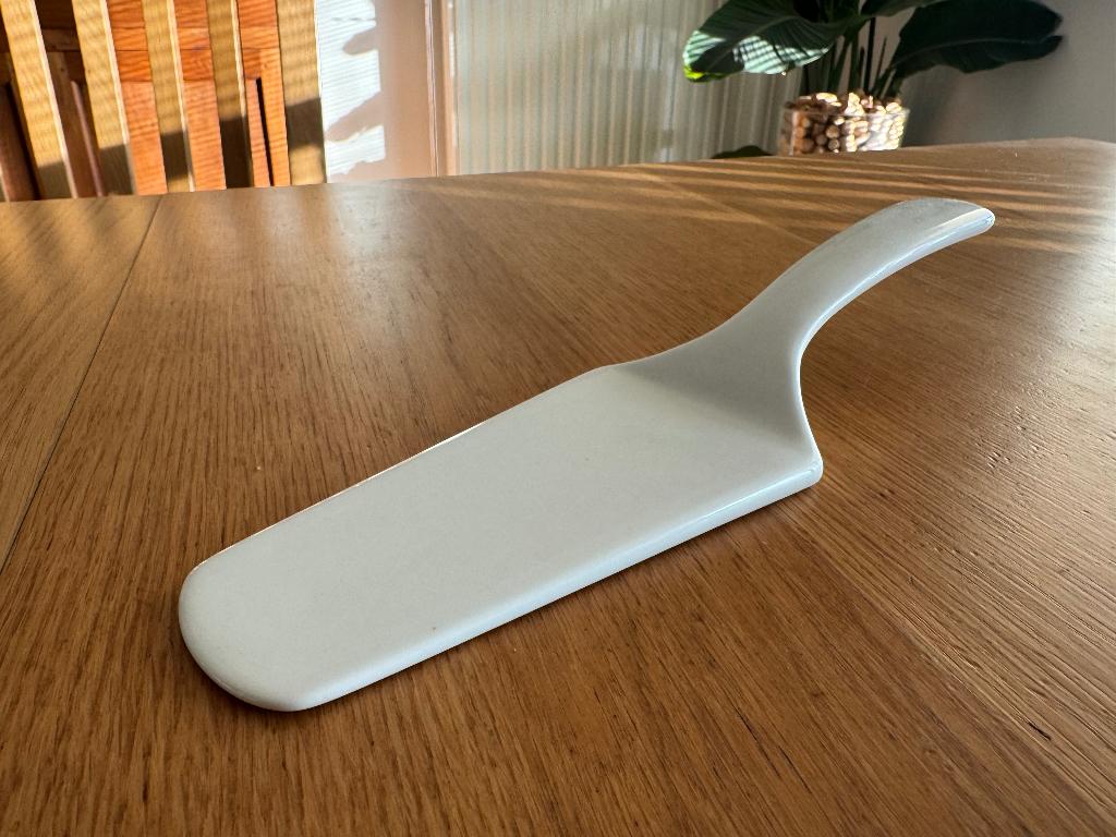 Royal Boch taartschep, Huis en Inrichting, Keuken | Servies, Ophalen of Verzenden, Zo goed als nieuw