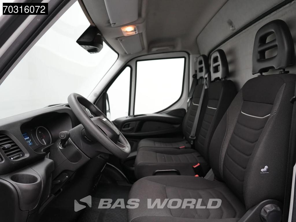 Iveco Daily 35S16 Automaat 160PK Bakwagen Achterdeuren Airco, Auto's, Bestelwagens en Lichte vracht, Automaat, Stof, Gebruikt