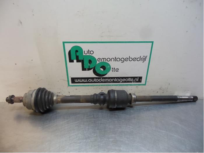 Aandrijfas rechts-voor van een Peugeot Partner (Partner 02-), Gebruikt, -, -, Ophalen of Verzenden