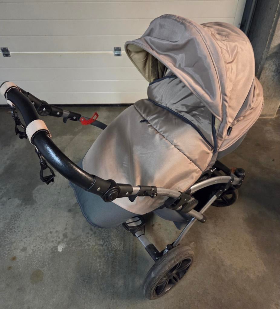 Stevige kinderwagen, Enlèvement