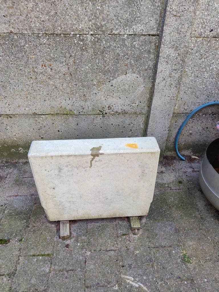 Gewapend beton L element, Ophalen