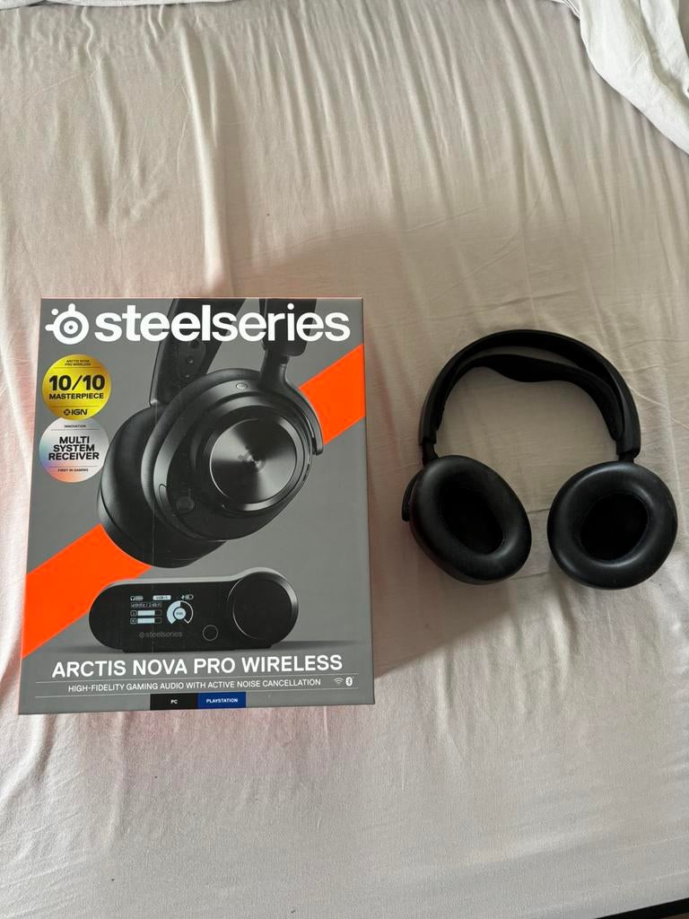 Steelseries Arctis Nova Pro wireless Playstation/Xbox/PC, Computers en Software, Headsets, Ophalen, Gebruikt, Mute-functie, Draadloos