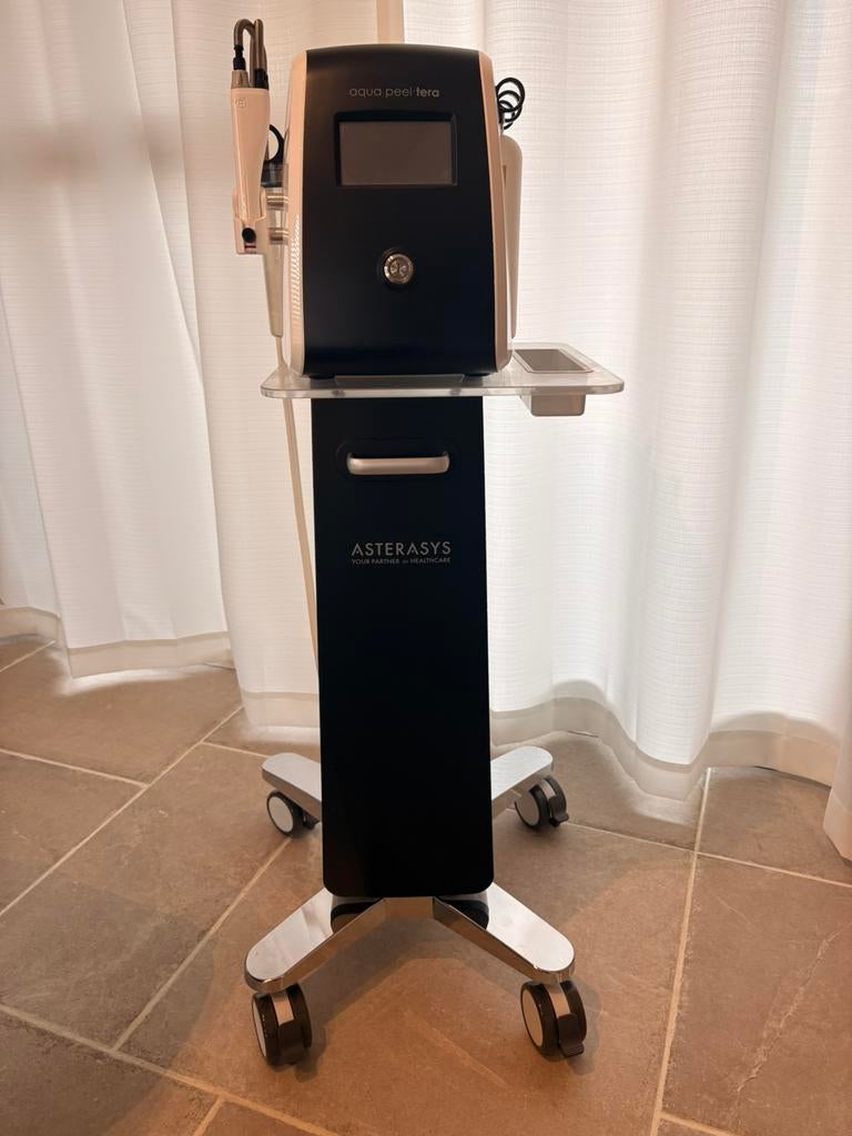 Aqua peel toestel + volledig startpakket, Ophalen, Zo goed als nieuw, Gehele gezicht, Reiniging