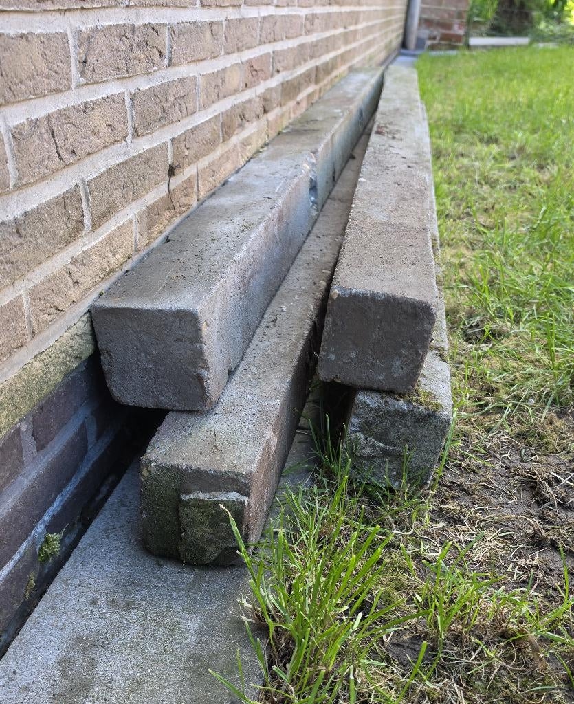 4 BETONPALEN  - - 2,5m vierkant 10/10 - -  -- GRATIS, Tuin en Terras, Ophalen, Gebruikt, 200 cm of meer, Minder dan 25 cm