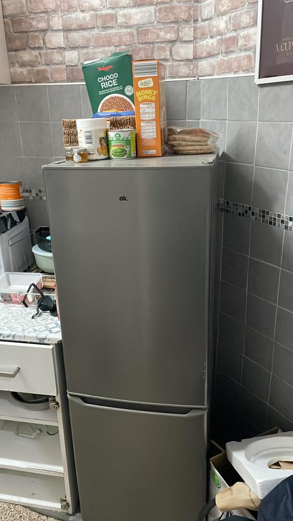 Frigo ok a vendre, Enlèvement, Comme neuf