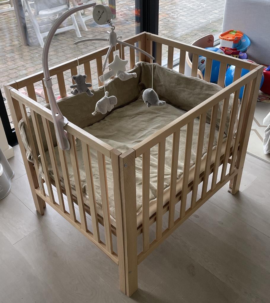 Baby Box - Mobiel - Boxkleed - Matras, Kinderen en Baby's, Babyparken, Ophalen, Gebruikt, Rechthoekig, In hoogte verstelbaar