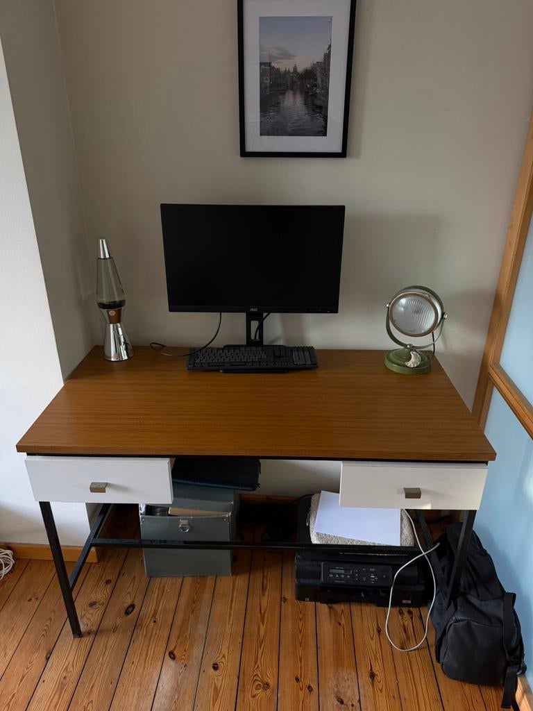 Vintage houten bureau, Huis en Inrichting, Bureaus, Ophalen, Zo goed als nieuw, Overige merken, Computerbureau