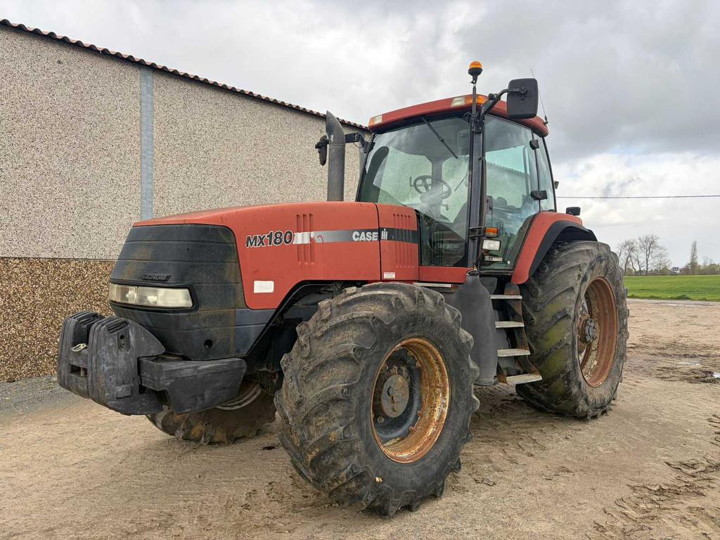 Boîtier Magnum MX180 2001, Articles professionnels, Agriculture | Tracteurs, Utilisé, Case IH