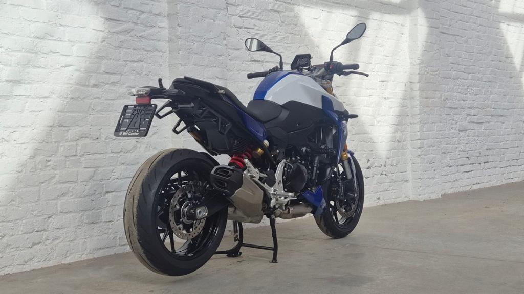 BMW F900R F 900 R – Style Sport – Full Option @motomobilia, 2 cilinders, Motorrijbewijs A, Bedrijf, Meer dan 35 kW