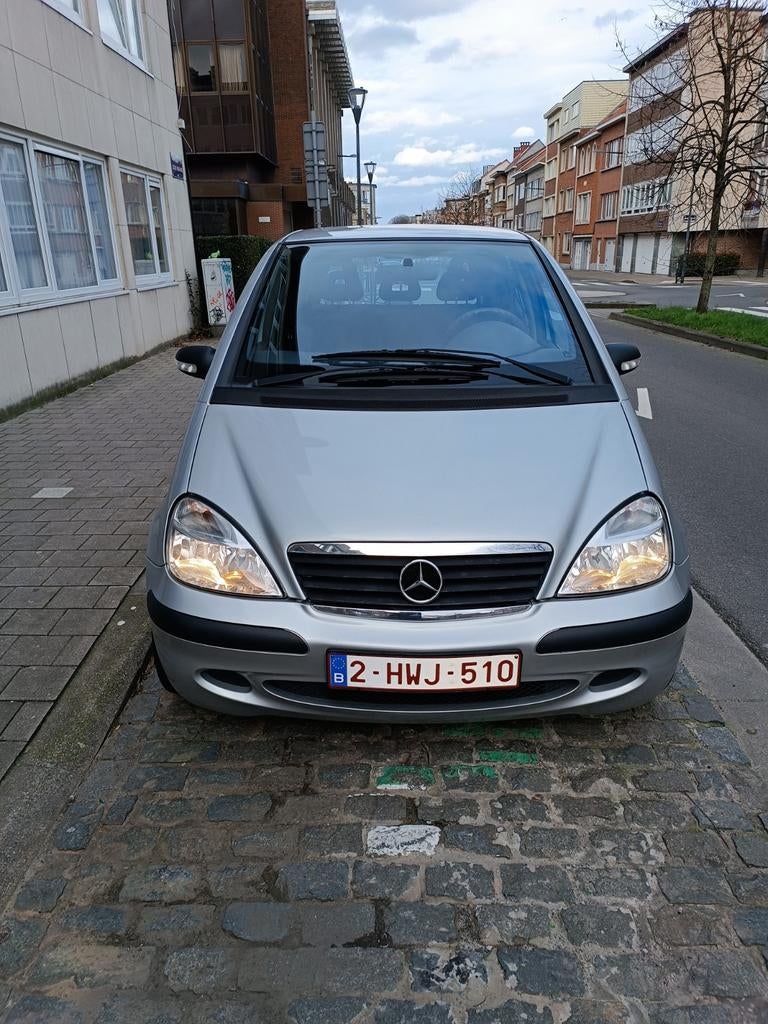 Mercedes class A140/AC/Essence/Euro 4/prête à immatriculer, Achat, Boîte manuelle, Noir, 5 portes