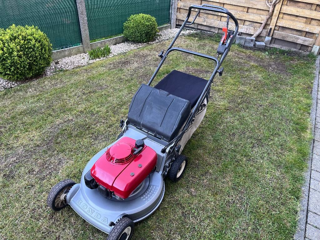 Grasmaaier honda zelftrekker 5.5pk, Tuin en Terras, Ophalen, Cirkelmaaier, Honda, Gebruikt