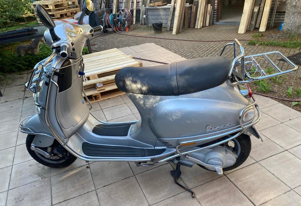 Vespa Piaggio ET4cento25 125cc 2001, Motoren, Motoren | Piaggio, Particulier, Ophalen