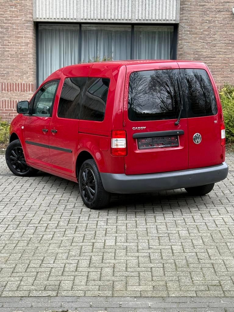 Volkswagen Caddy 7 places 1.6 Essence, Autos, Achat, 7 places, Boîte manuelle, 5 portes