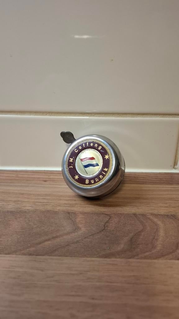 Fietsbel van j.m coffeng uit bunnik, Auto diversen, Wieldoppen, Ophalen