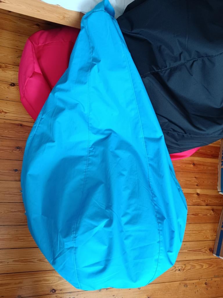 Lot de 4 Poufs Poires de chez Dreamland (neuf 59,95€), Enlèvement, Utilisé, Bleu, Pouf